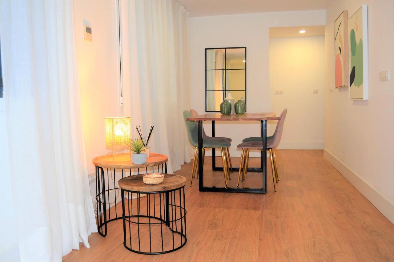 Апартаменти Acogedor Apartamento Junto Al Museo Picasso Малага Екстер'єр фото